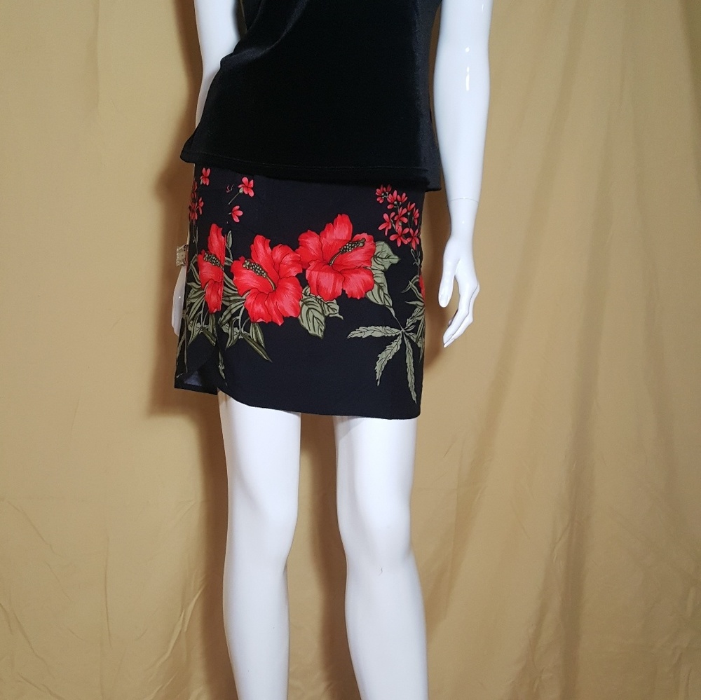 Women's Hawaiian Wrap Skirt